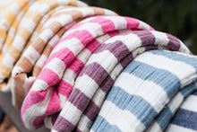 Load image into Gallery viewer, Mae Stripe Turkish Towel