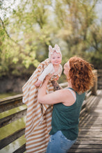 Load image into Gallery viewer, Mae Stripe Turkish Towel