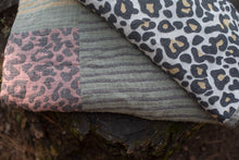 Load image into Gallery viewer, Diamond Leopard Towel (NEW!)