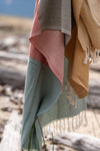 Load image into Gallery viewer, Britton Colourblock Turkish Towel