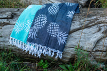 Load image into Gallery viewer, Pineapple Turkish Towel