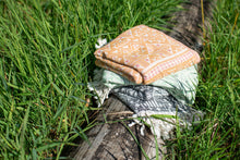 Load image into Gallery viewer, Jovi Turkish Towel