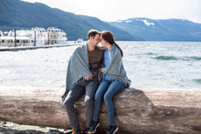 Load image into Gallery viewer, Livy Classic Stripe Turkish Blanket