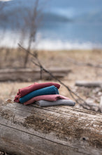 Load image into Gallery viewer, Lila Turkish Towel
